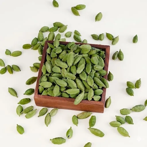Green Cardamom 7MM - Image 2